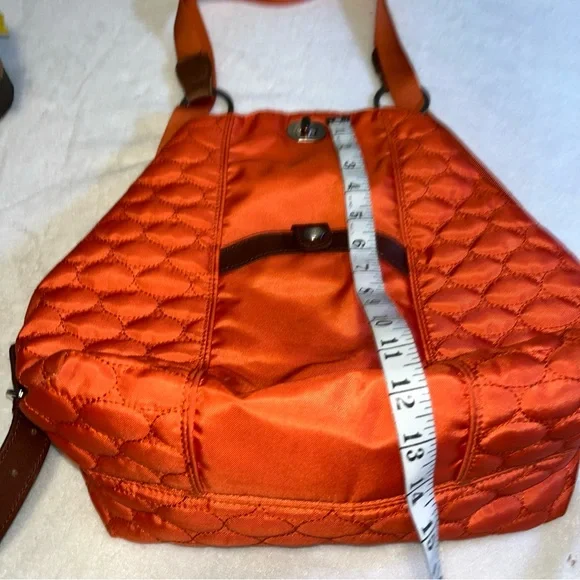 ๐ Mosey/ Vera Bradley Quilted Nylon Backpack Orange Rust with Brown Leather Trim - Picture 10 of 13